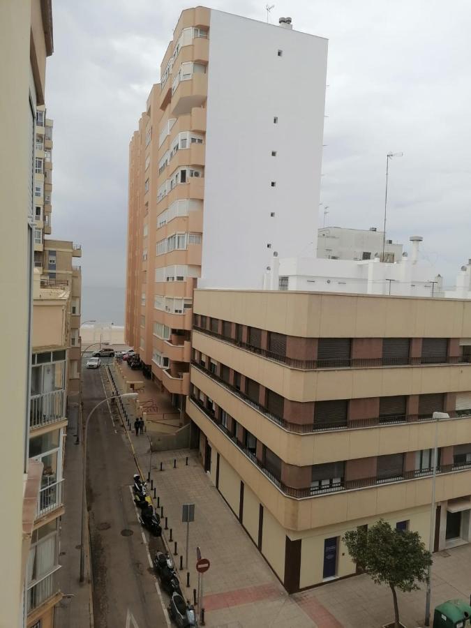 Keka En Playa La Victoria Con Ascensor Grupo Ac Gestion Appartement Cádiz Buitenkant foto